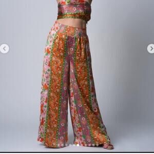 House of Harlow  Satin Set Wide Leg Pants  Festive Boho Floral size Midium